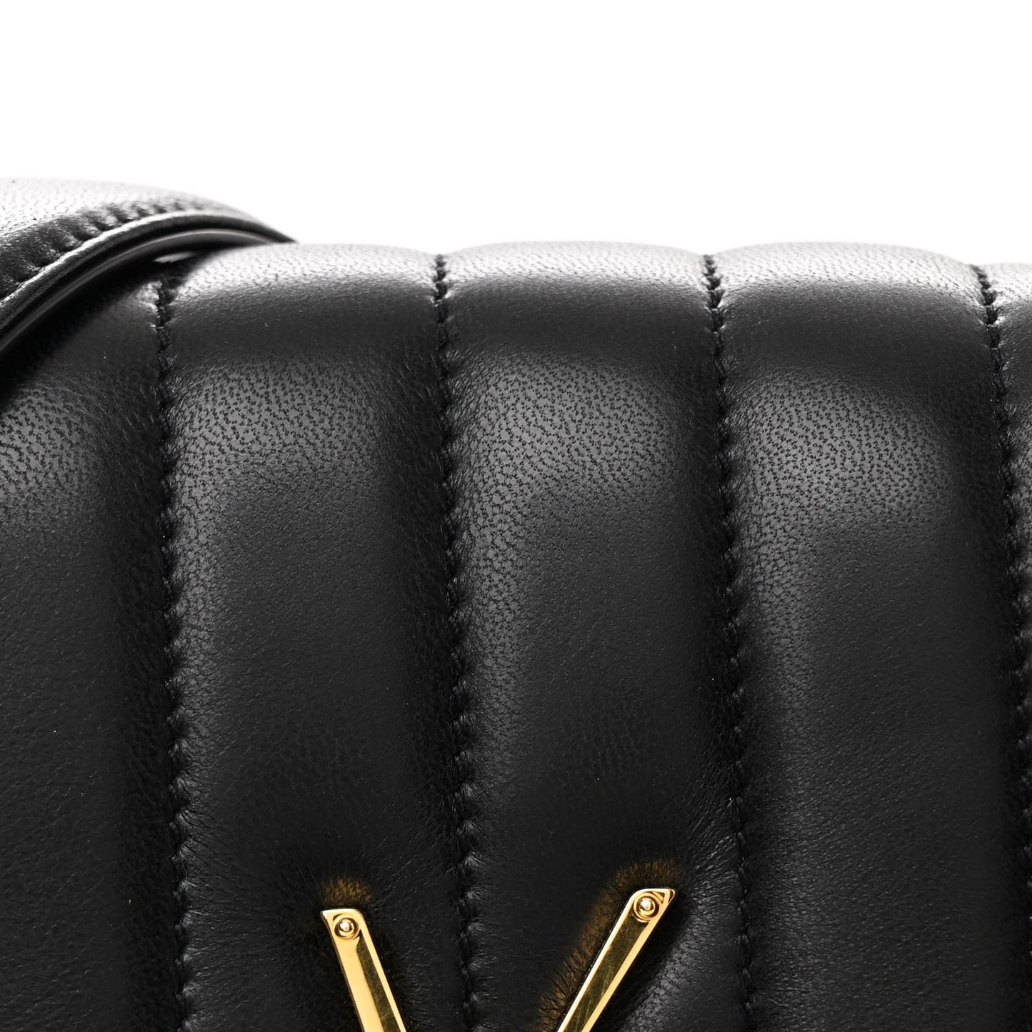Lambskin Matelasse Monogram Vicky Chain Wallet Black