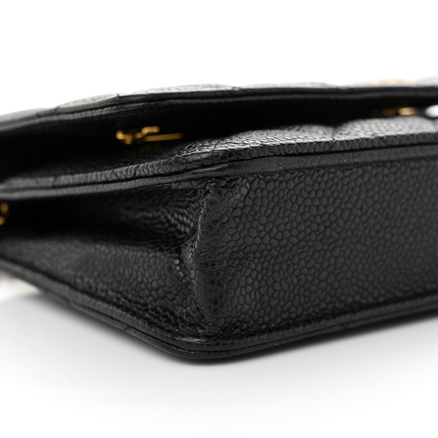 Caviar Quilted Wallet on Chain WOC Black