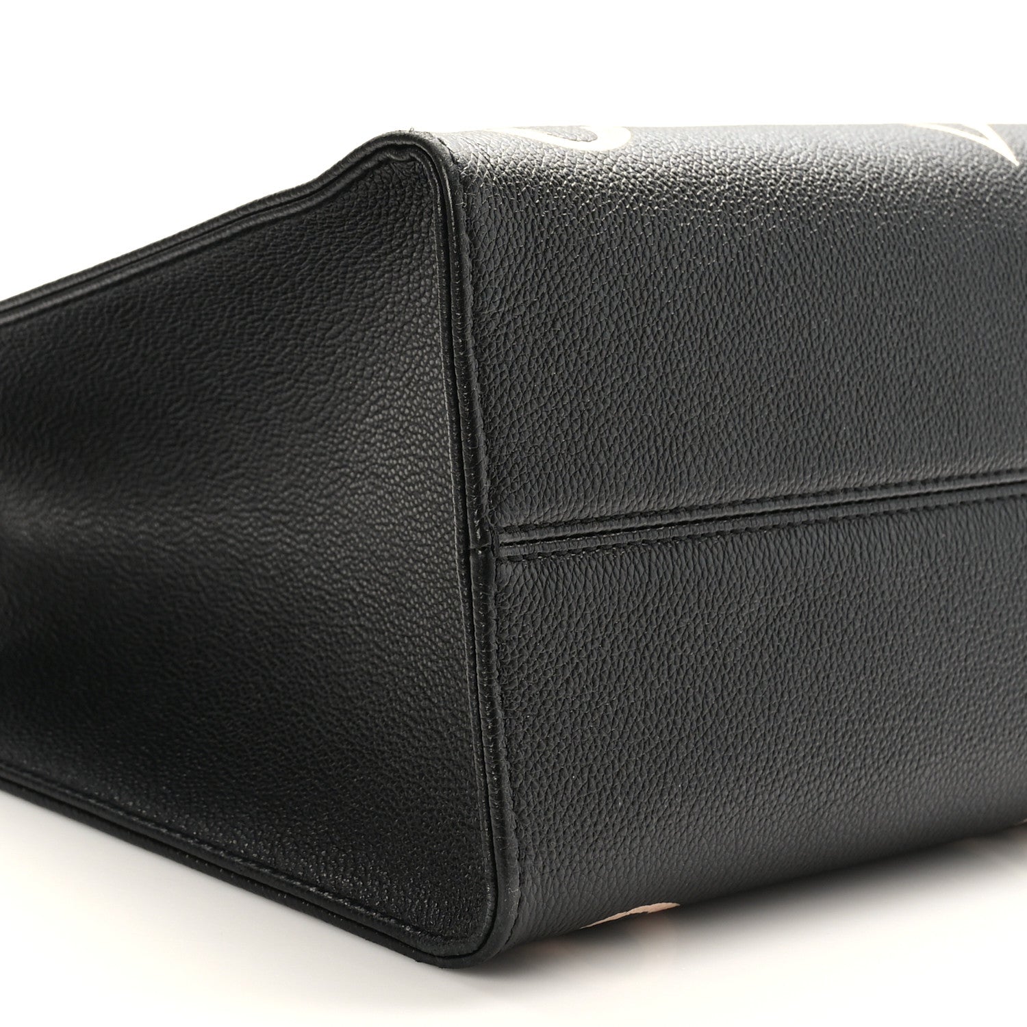 Louis Vuitton Empreinte Monogram Giant Onthego MM Black Beige 7 of 8