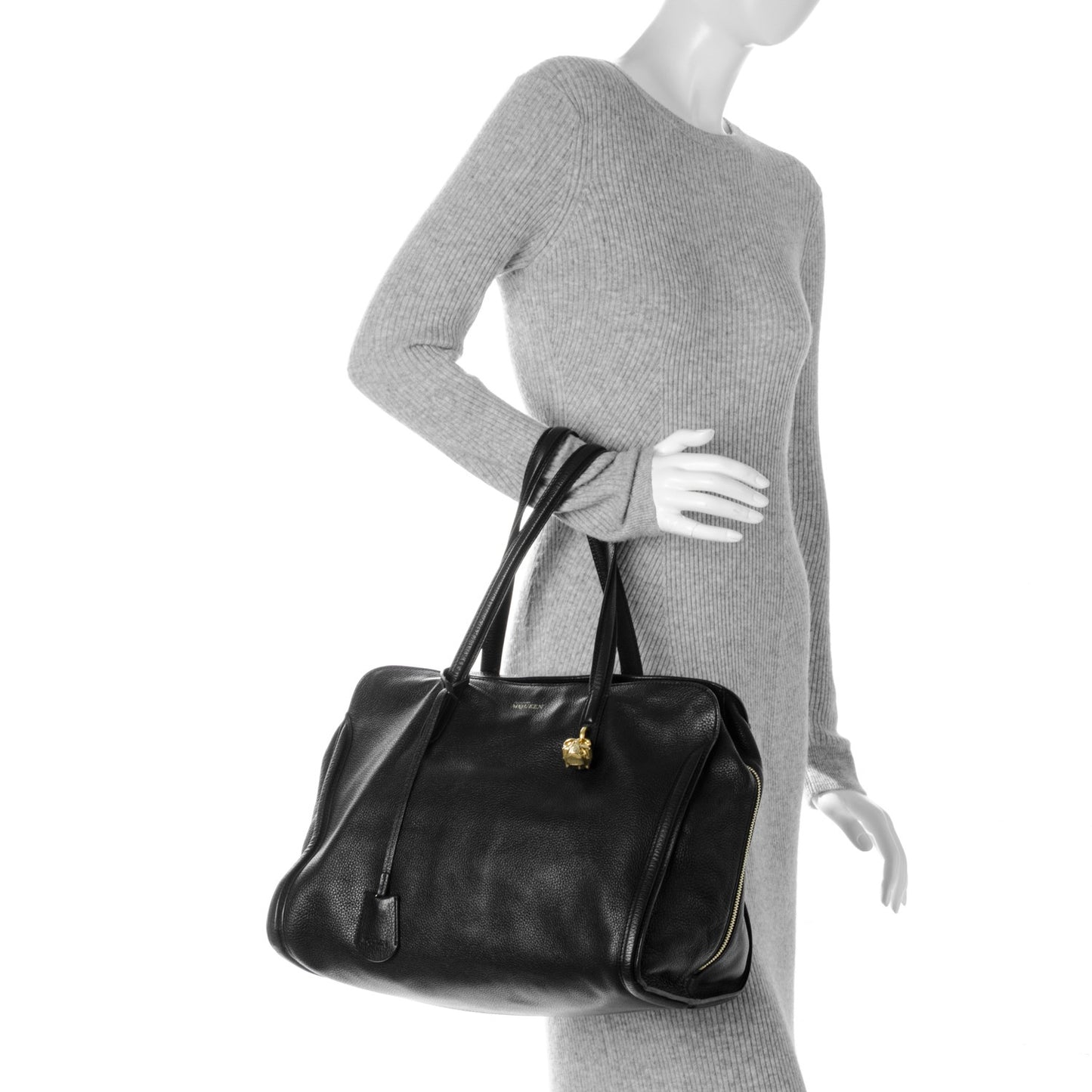 Pebbled Calfskin Large Skull Padlock Zip Around Tote Black