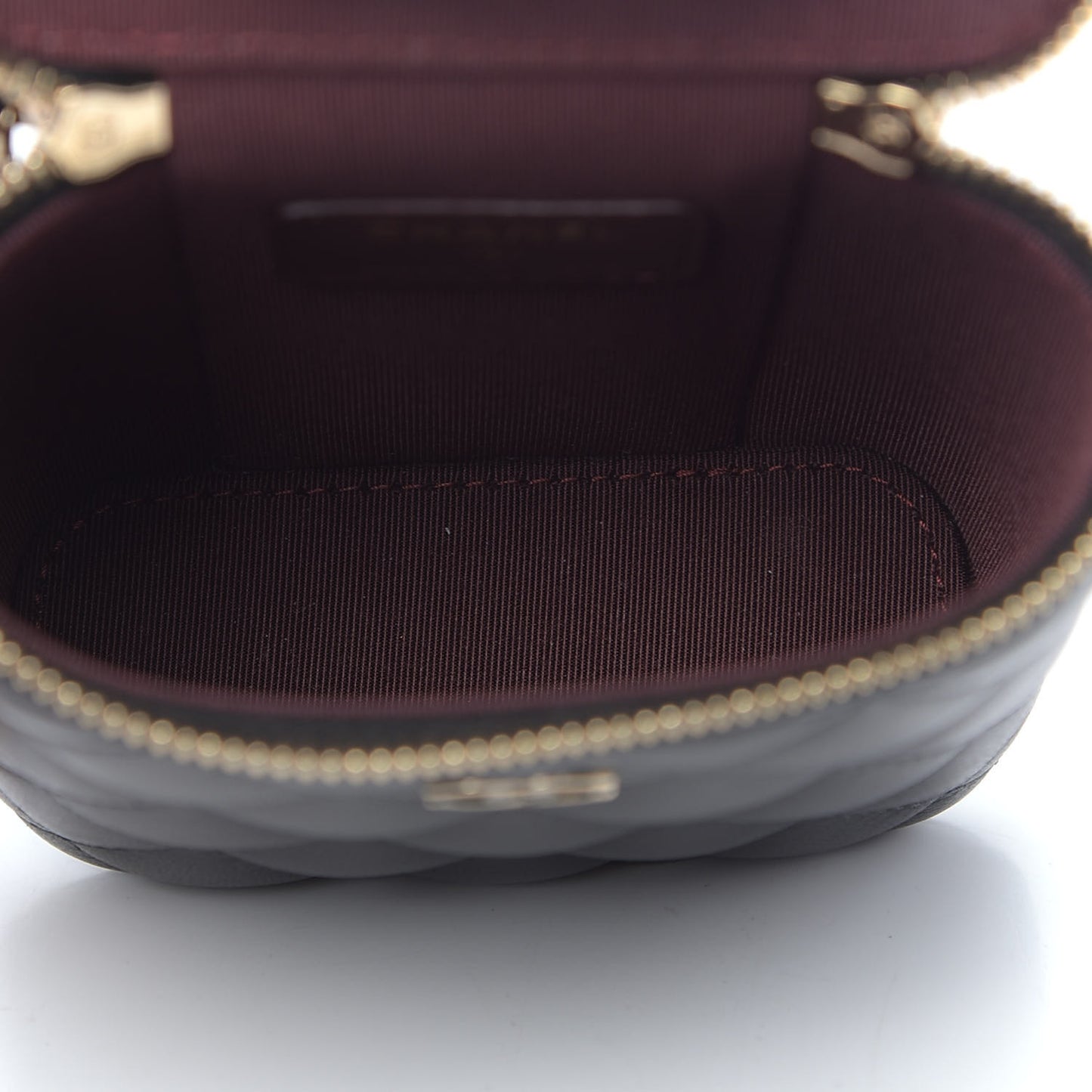 Lambskin Quilted Small Vertical Coco Beauty Vanity Case With Chain Black