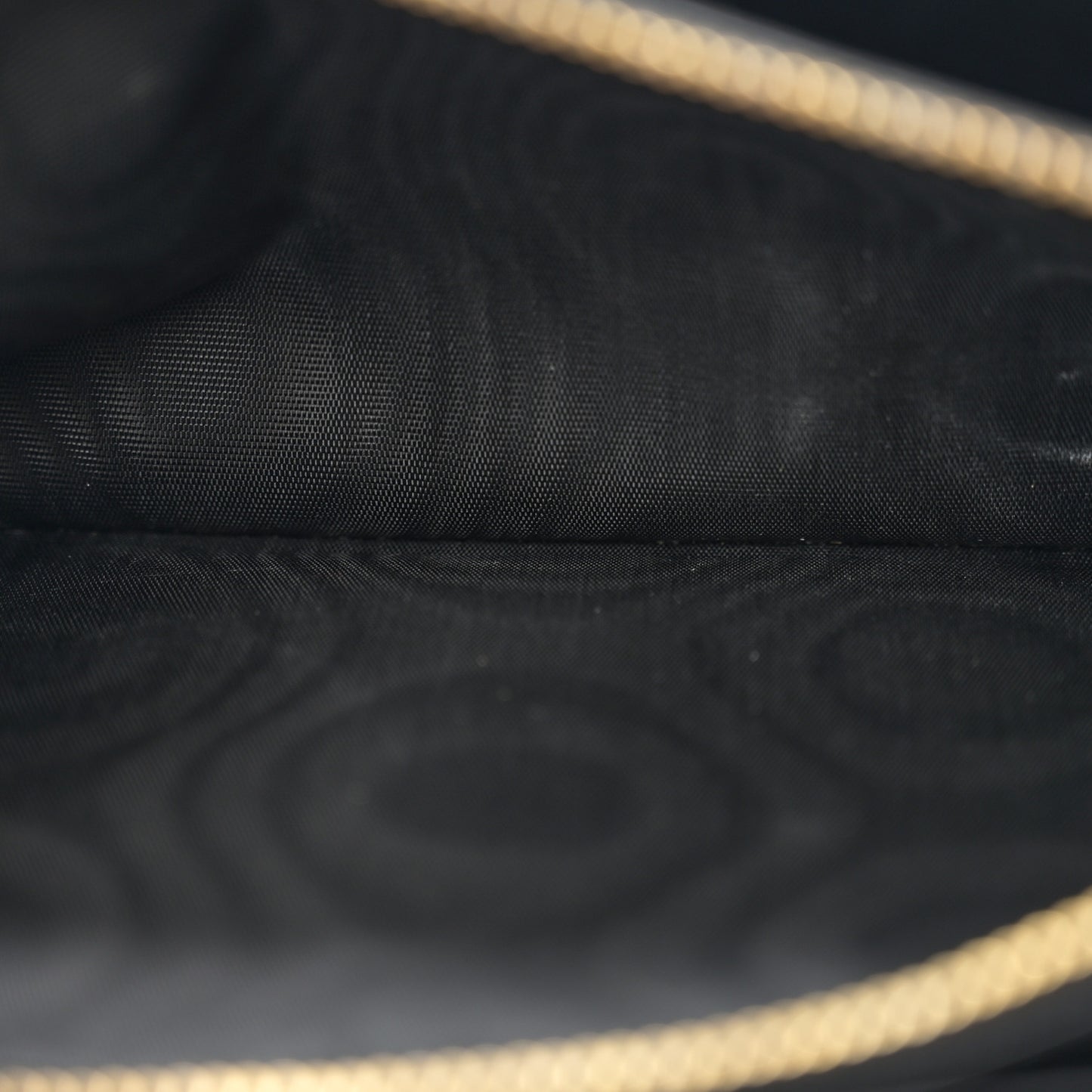 Grain De Poudre Matelasse Chevron Monogram Chain Wallet Black