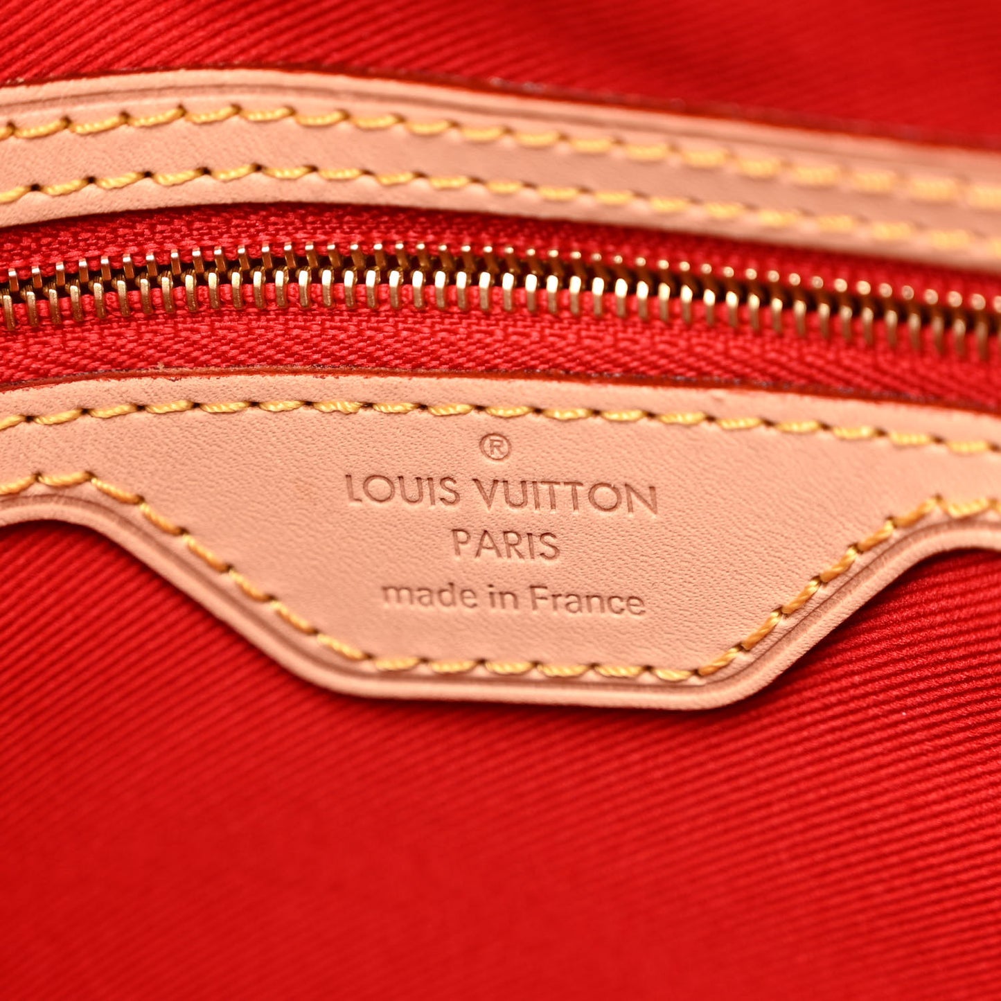 Monogram Carry It