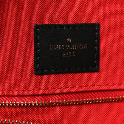 Louis Vuitton Reverse Monogram Giant Onthego MM 6 of 8
