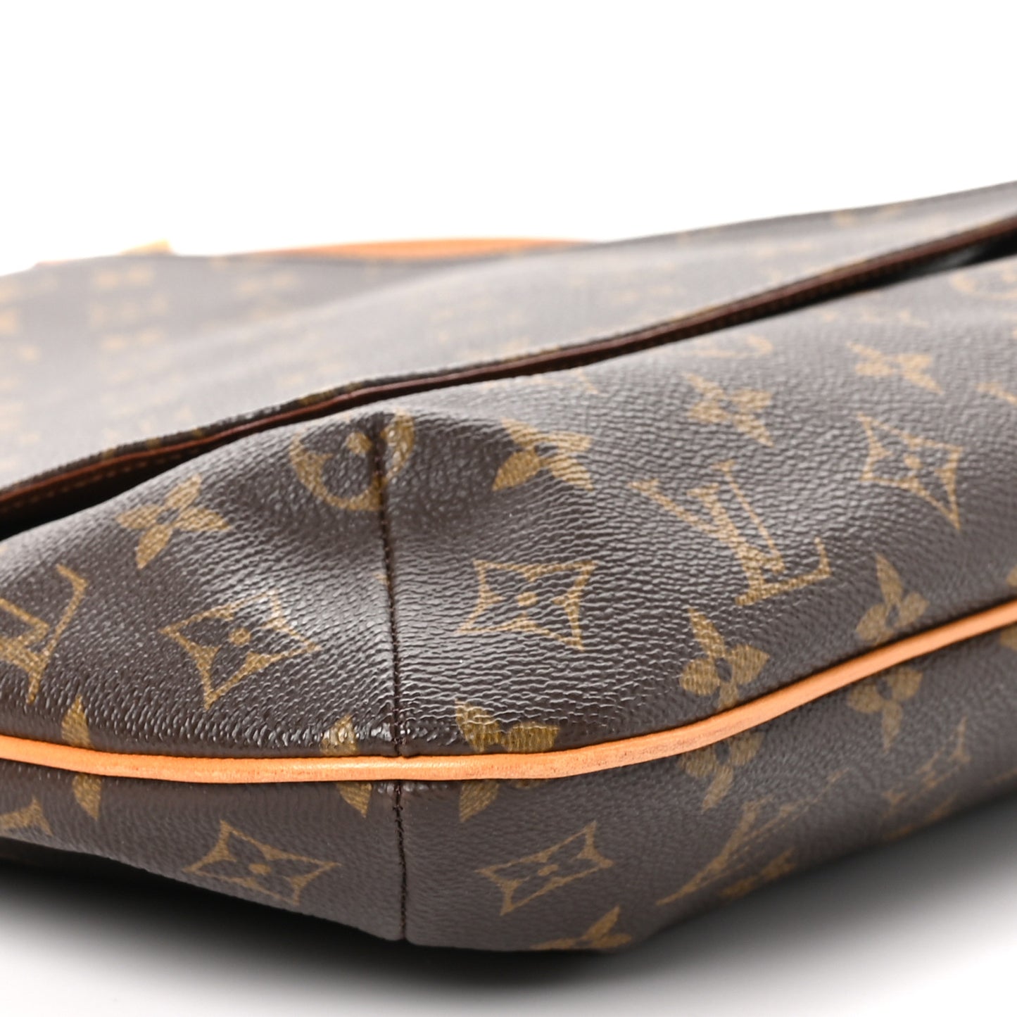 Monogram Musette GM