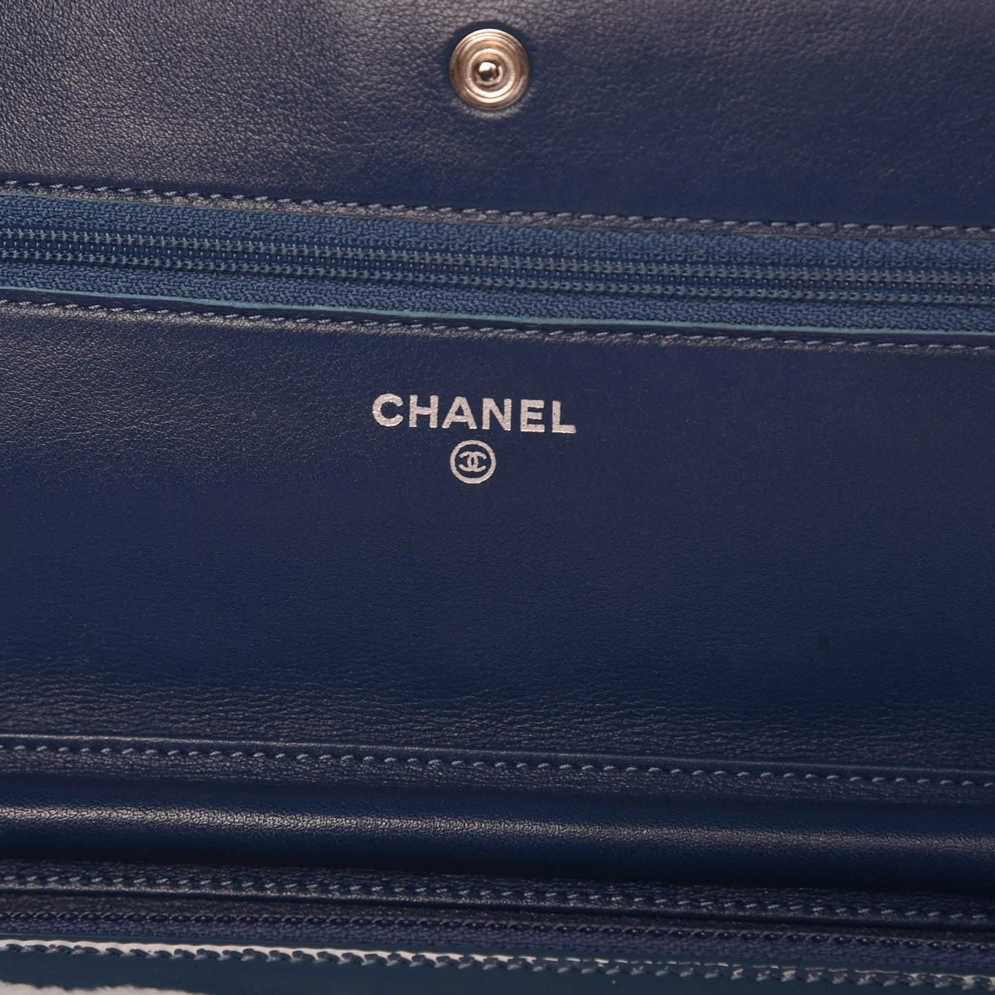 Patent Quilted Brilliant Wallet On Chain WOC Blue