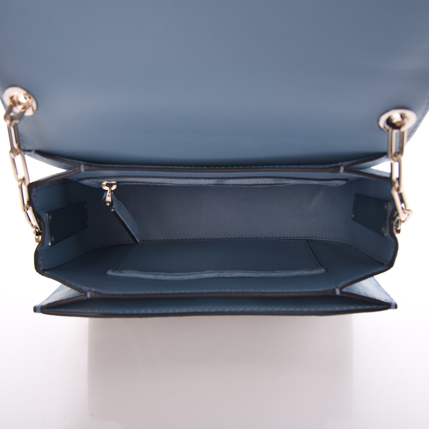 Valentino Garavani Suede Panther Chain Flap Bag Grey Sky 5 of 8