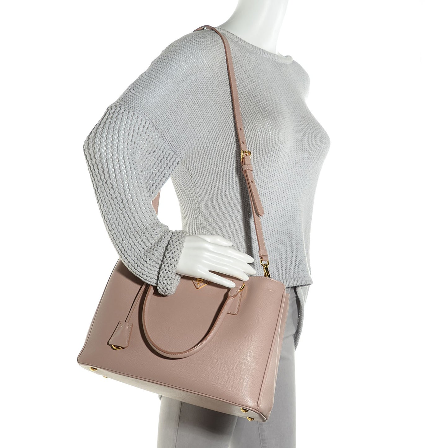 Saffiano Lux Medium Tote Cammeo