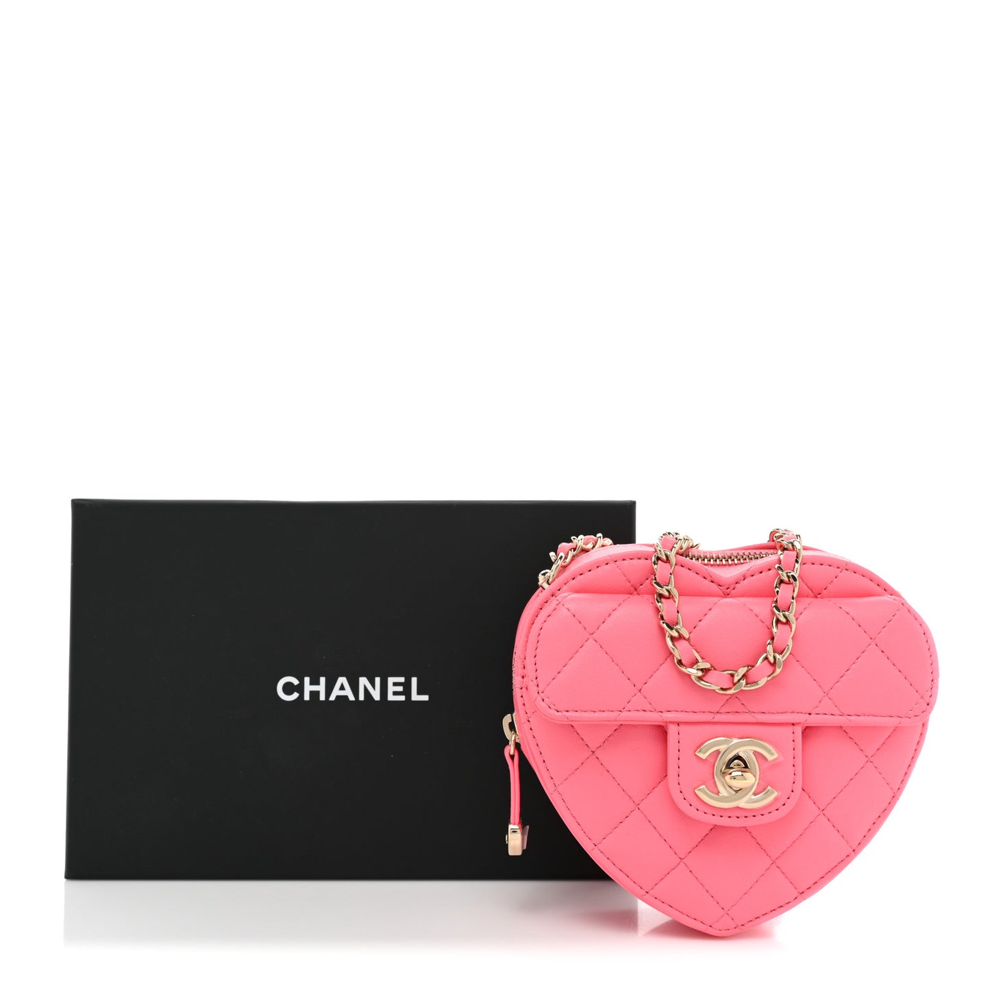 Lambskin Quilted CC In Love Heart Clutch With Chain Pink