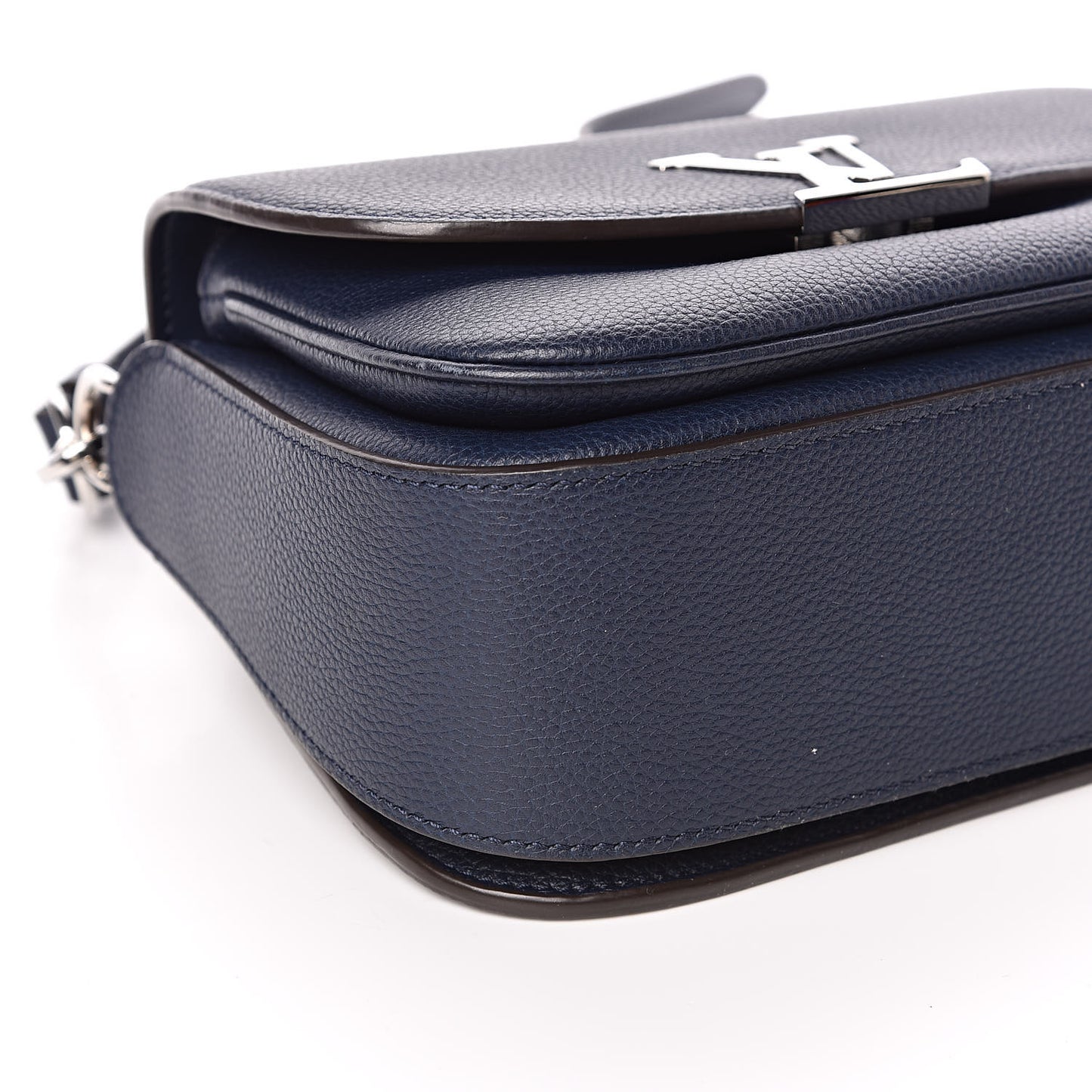 Grained Calfskin Vivienne NM Blue Marine