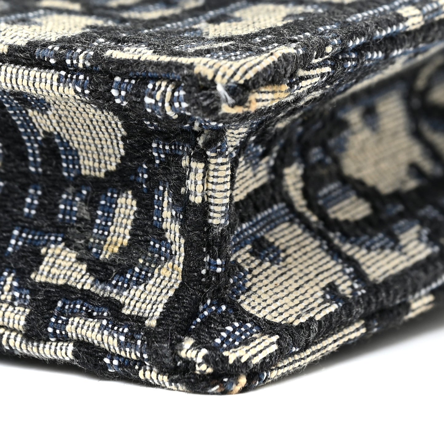 Oblique Saddle Belt Bag Blue
