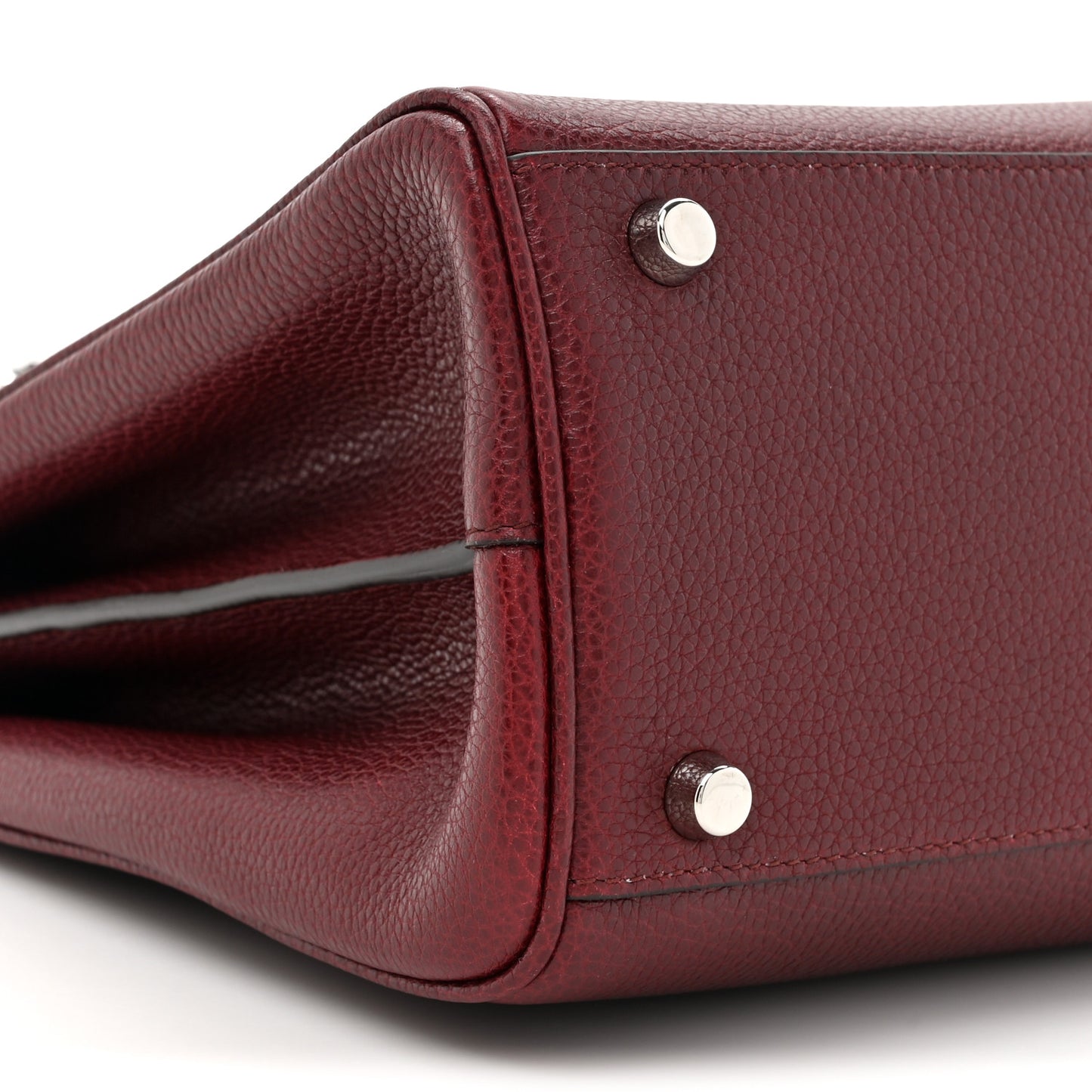 Grainy Calfskin Medium Zumi Top Handle Bag Vintage Bordeaux