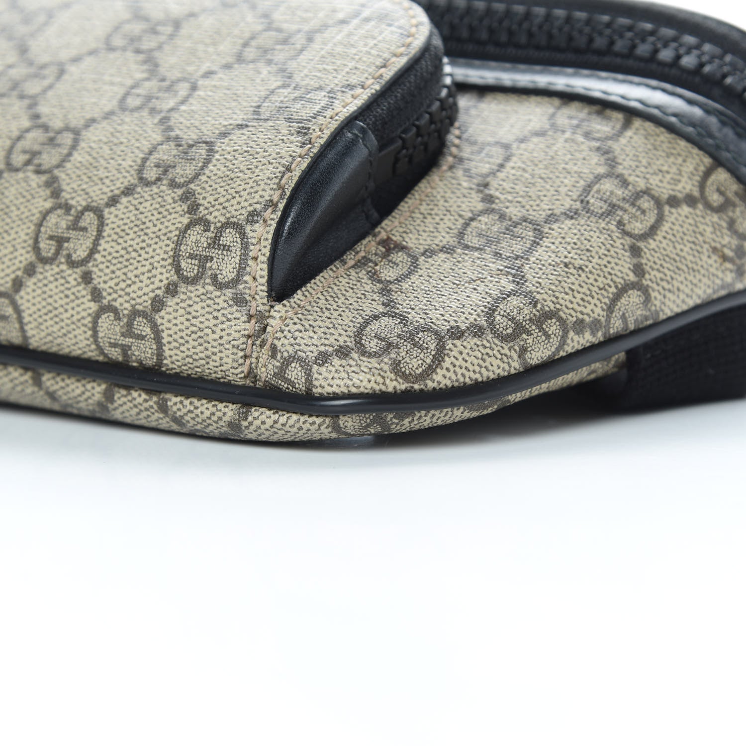 Gucci GG Supreme Monogram Belt Bag Black 10 of 13