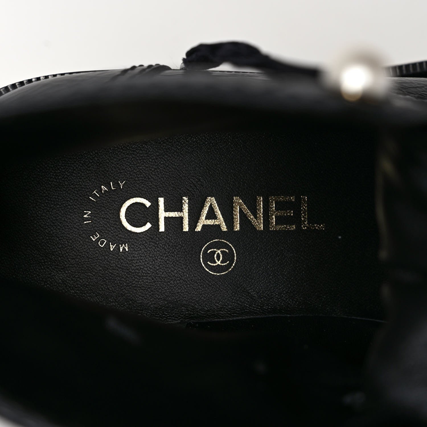 Chanel Shiny Calfskin Velvet Pearl Combat Short Boots 38.5 Black 7 of 8