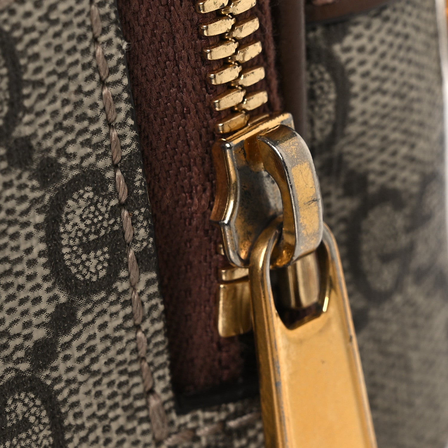 Gucci GG Supreme Monogram Azalea Calfskin Retro Interlocking G Multi-Function Bag Beige Ebony Brown Sugar 12 of 14
