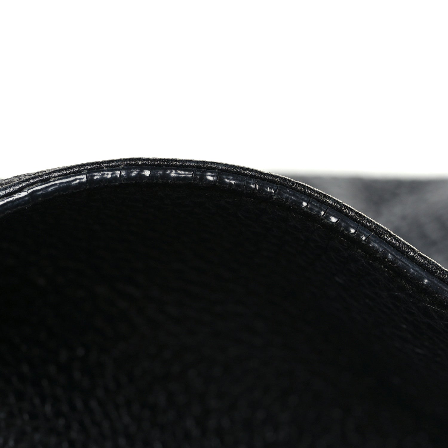 Gucci Pebbled Calfskin Medium Soho Chain Shoulder Bag Black 11 of 11