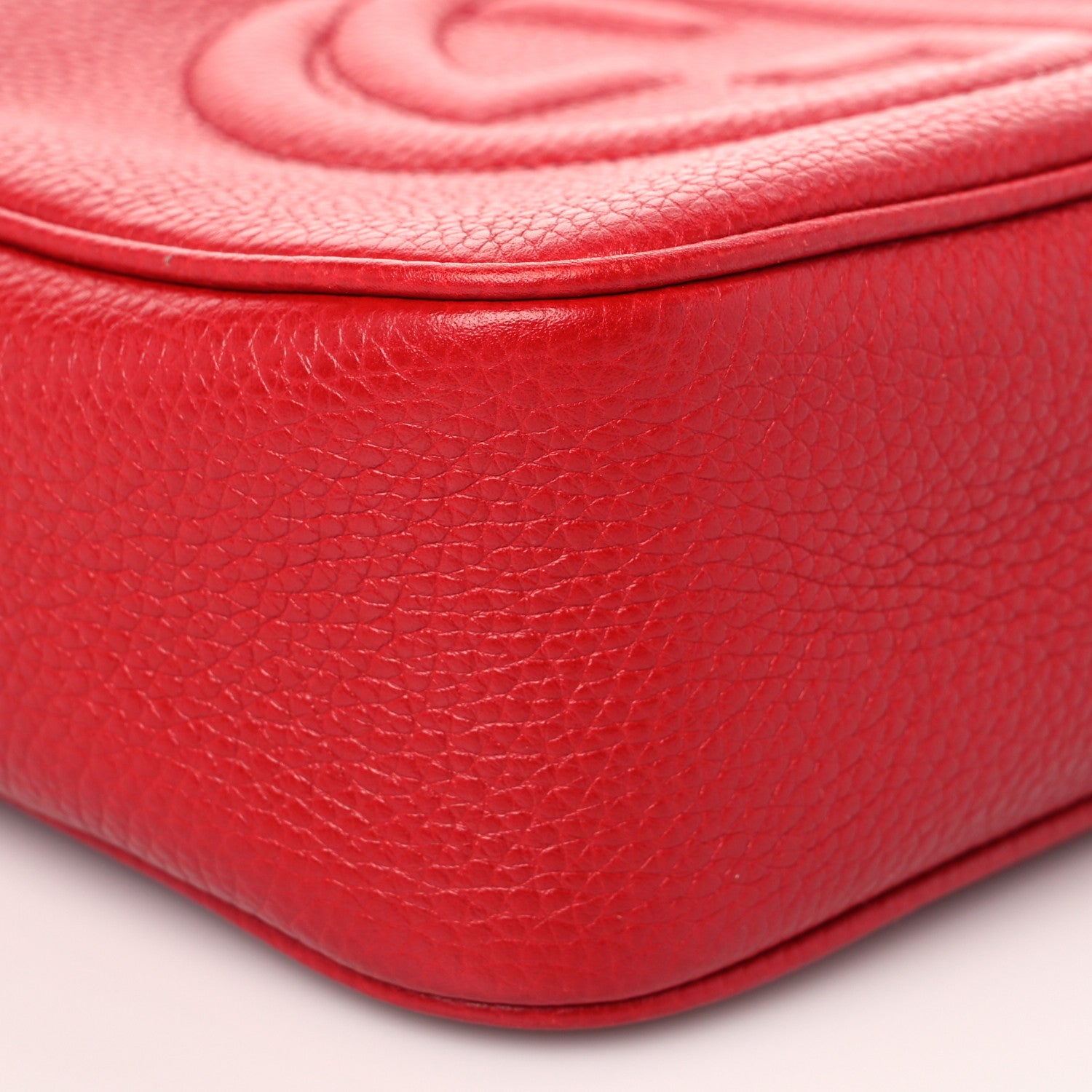 Gucci Pebbled Calfskin Small Soho Disco Bag Tabasco Red 9 of 10
