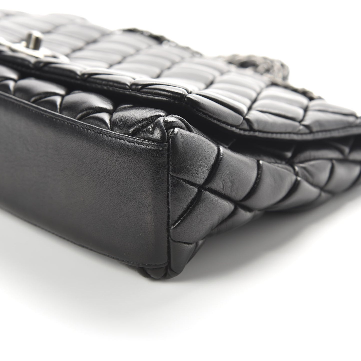Lambskin Large New Bubble Flap Black