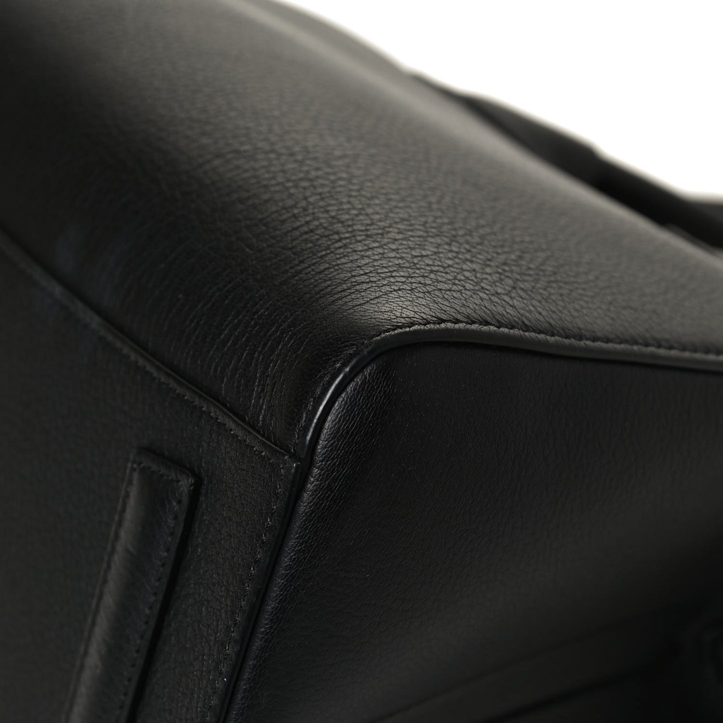 Sugar Goatskin Medium Antigona Black