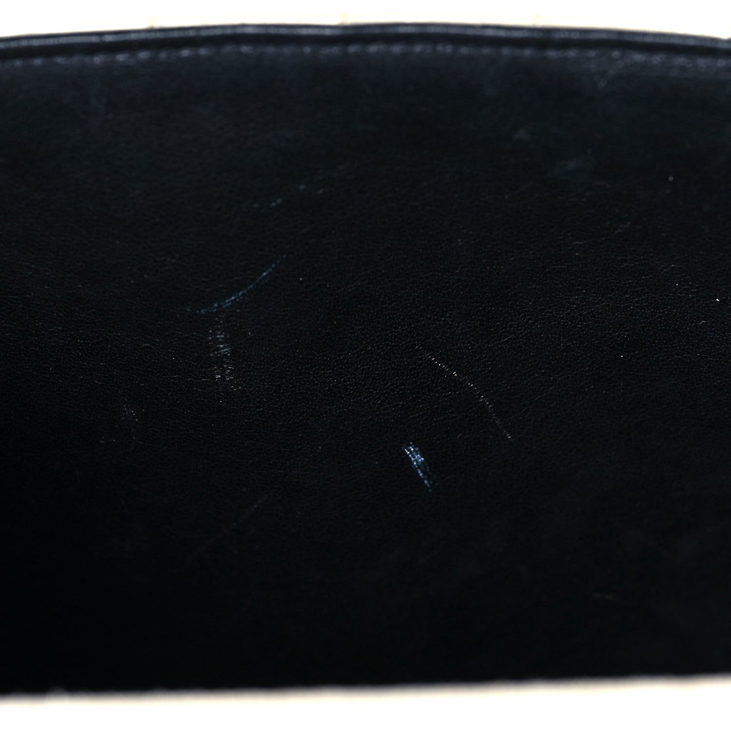 Saint Laurent Patent Matelasse Monogram Large Vicky Chain Bag White 12 of 19