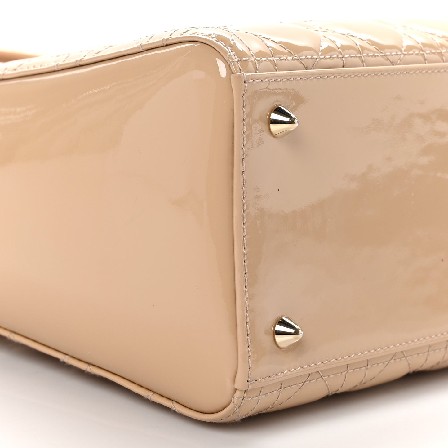 Patent Cannage Medium Lady Dior Beige
