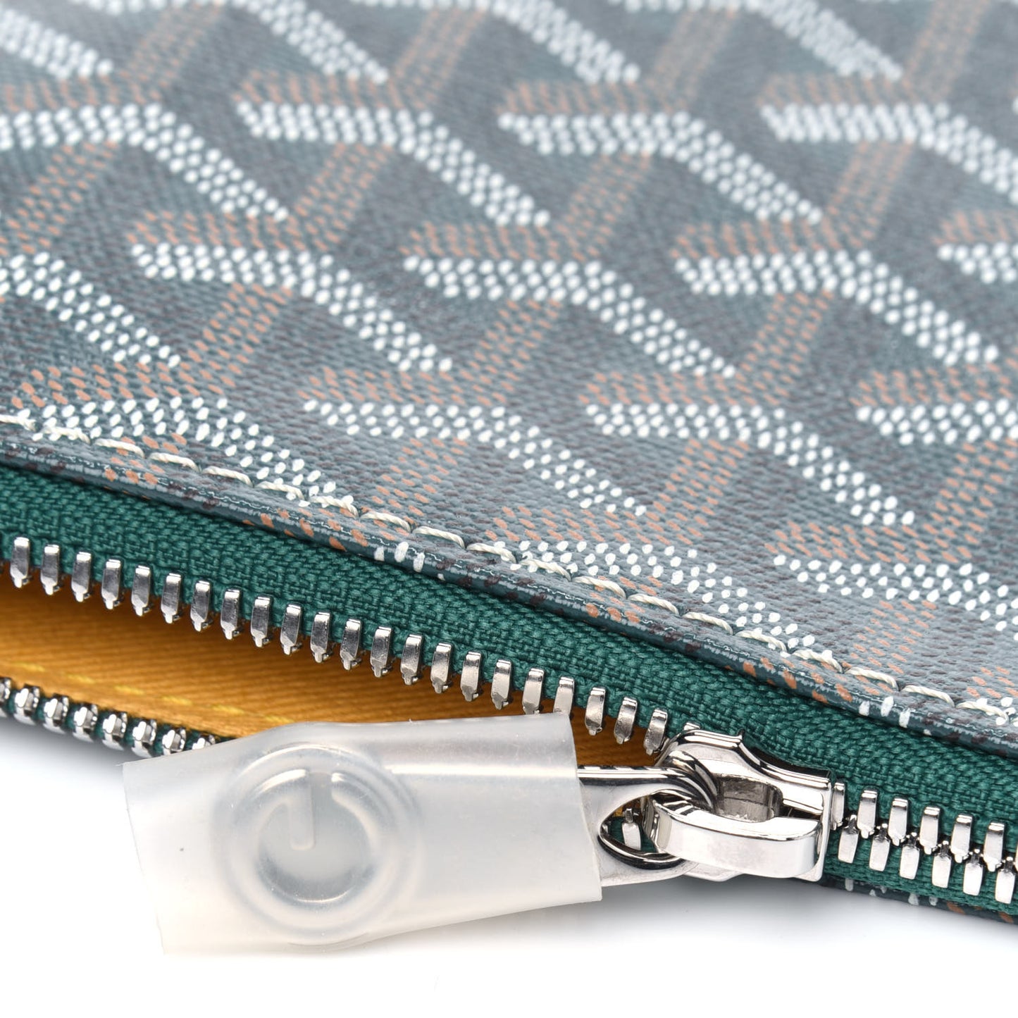 Goyardine Senat Pochette MM Green