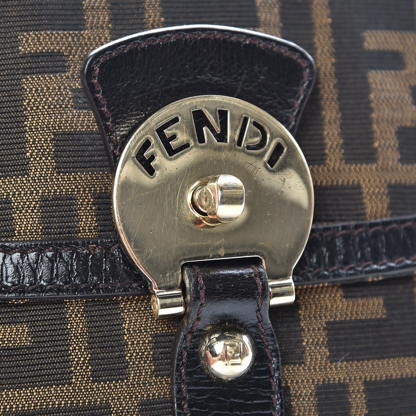 Zucca Small Crossbody Bag Tobacco
