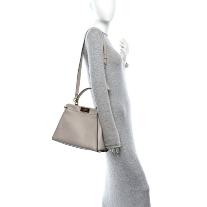 Fendi Vitello Seta Shiny Nappa Medium Peekaboo Iconic Satchel Grigio Polvere Bois de Rose 2 of 10