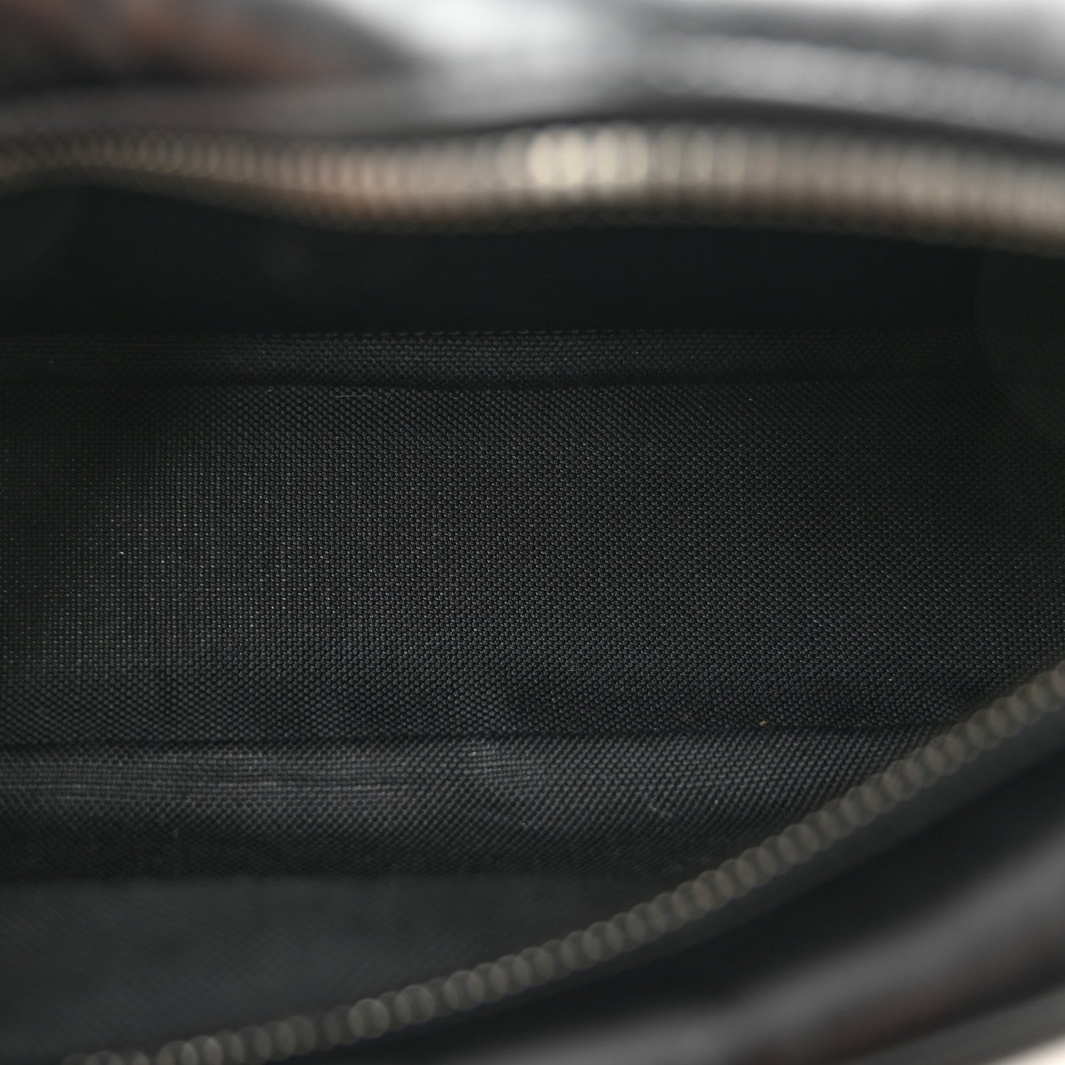 Gucci Calfskin Matelasse Monochrome Small GG Marmont Chain Shoulder Bag Black 5 of 10