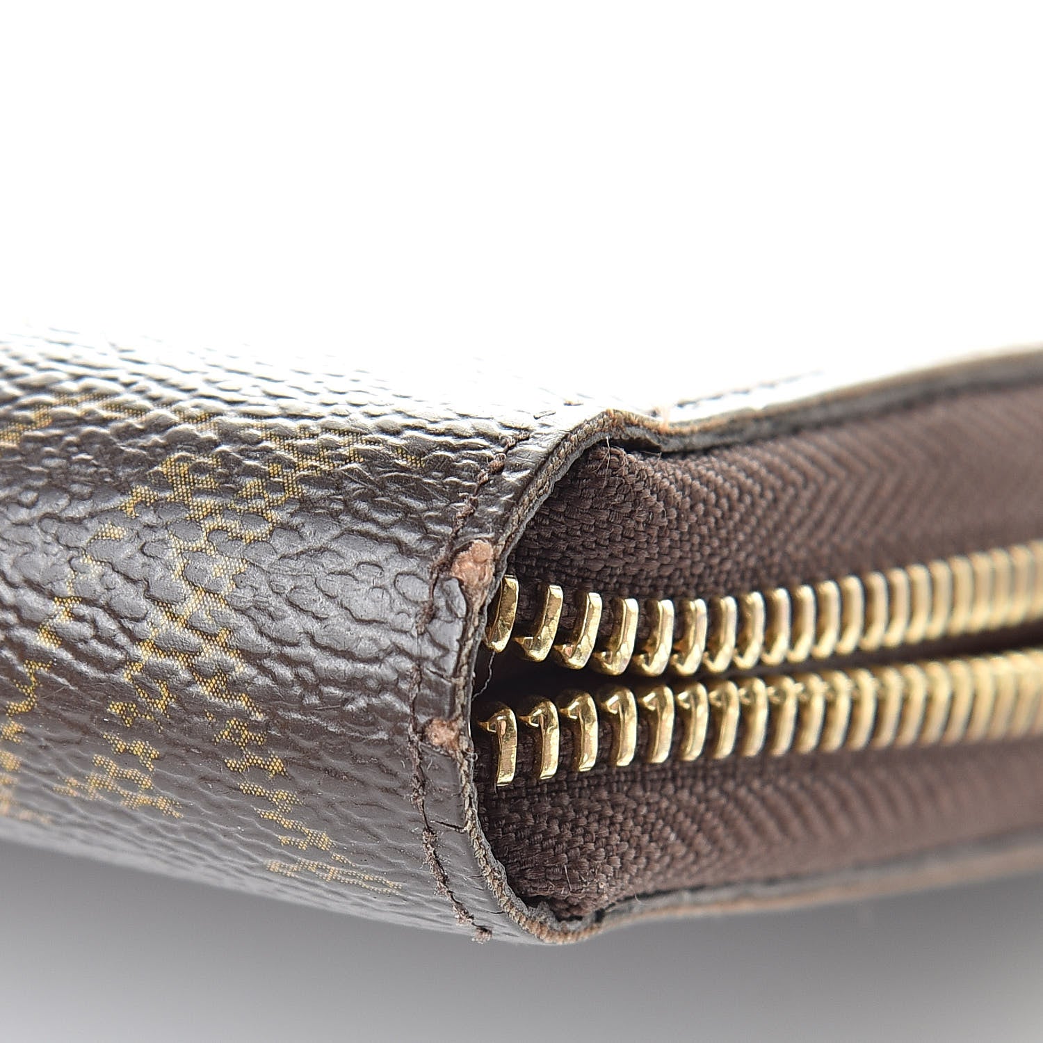 Louis Vuitton Monogram Zippy Wallet 8 of 15