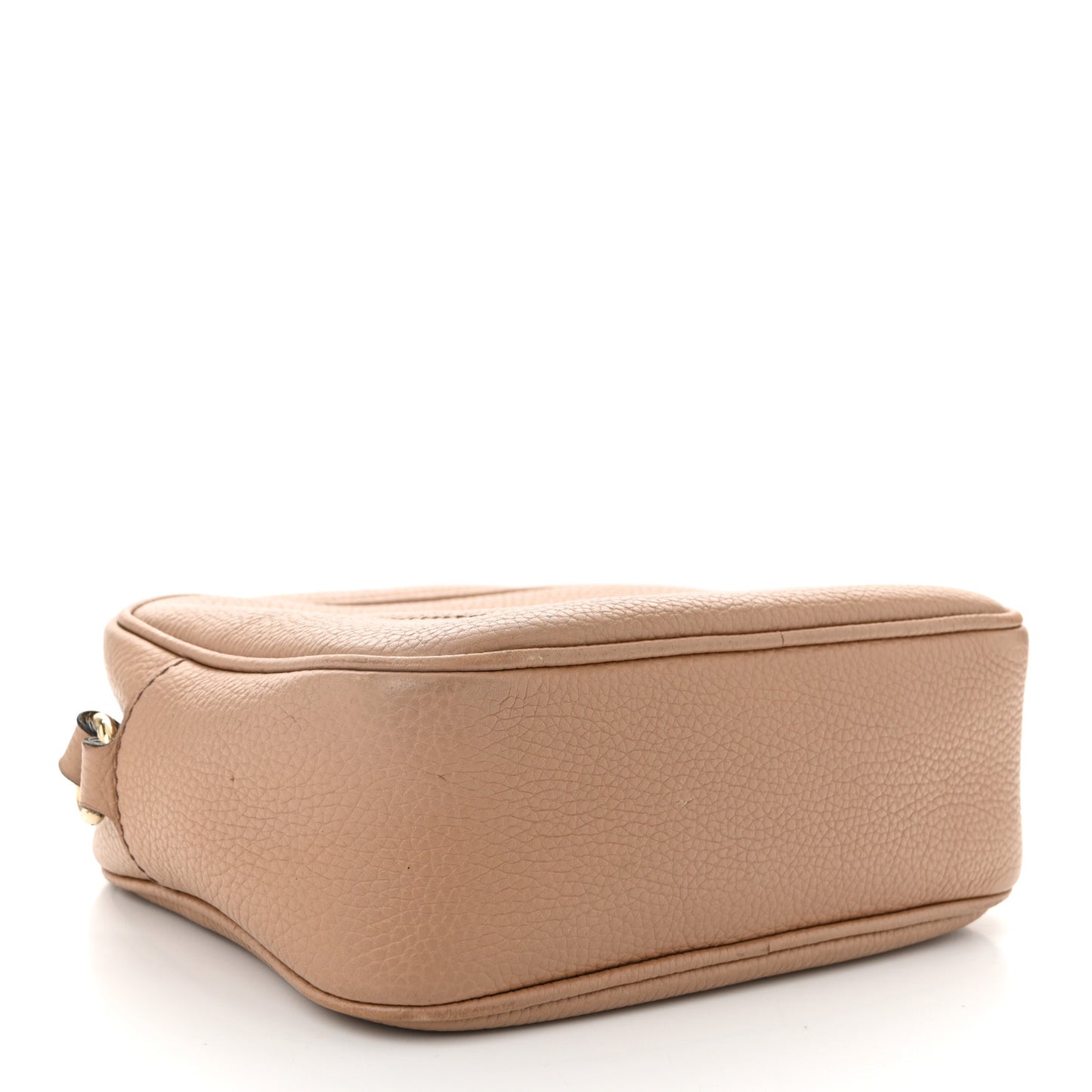 Pebbled Calfskin Small Soho Disco Bag Camelia