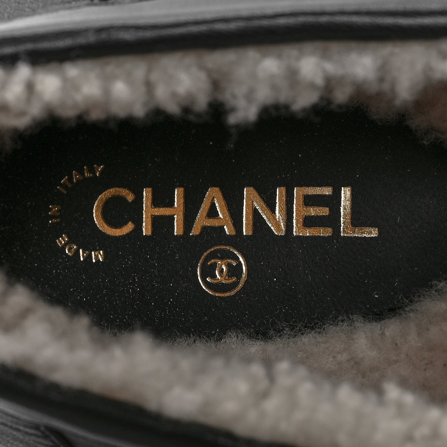 Lambskin Shearling Quilted CC Turnlock Loafers 40 Black