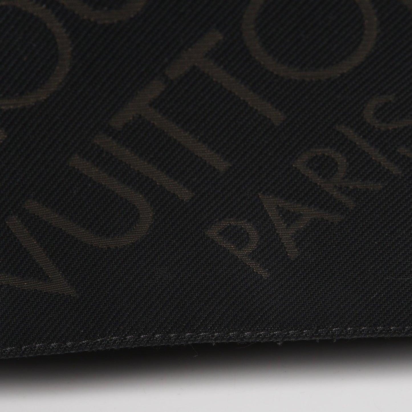Damier Geant Petit Messenger Bag Black
