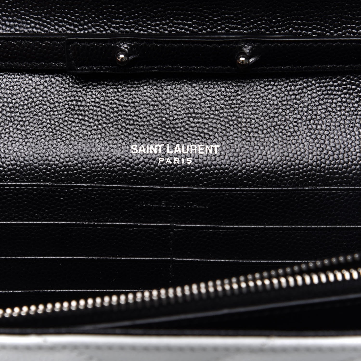 Saint Laurent Grain De Poudre Matelasse Bi-Color Chevron Monogram Chain Wallet White Black 7 of 9
