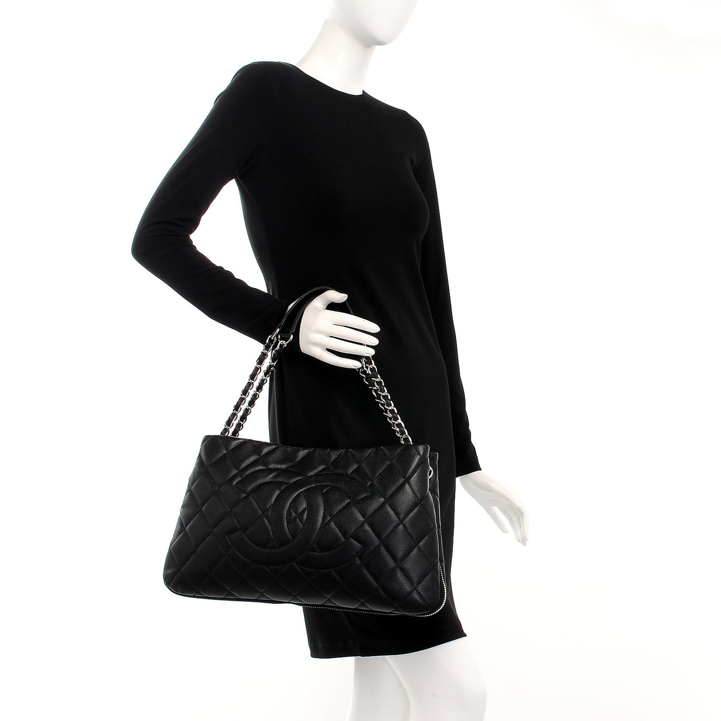 Caviar Quilted Expandable Zip Shoulder Bag Black