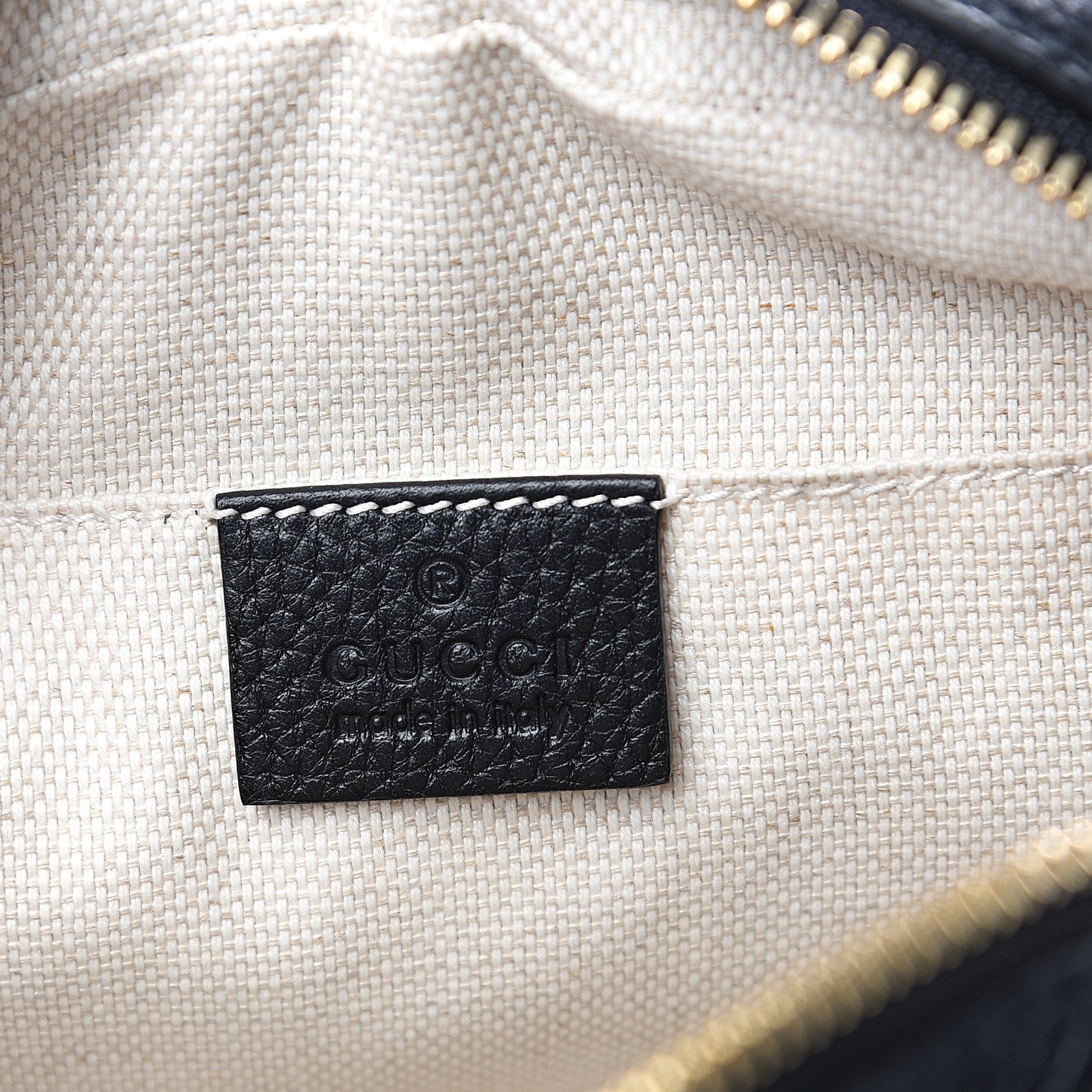Pebbled Calfskin Small Soho Disco Bag Black