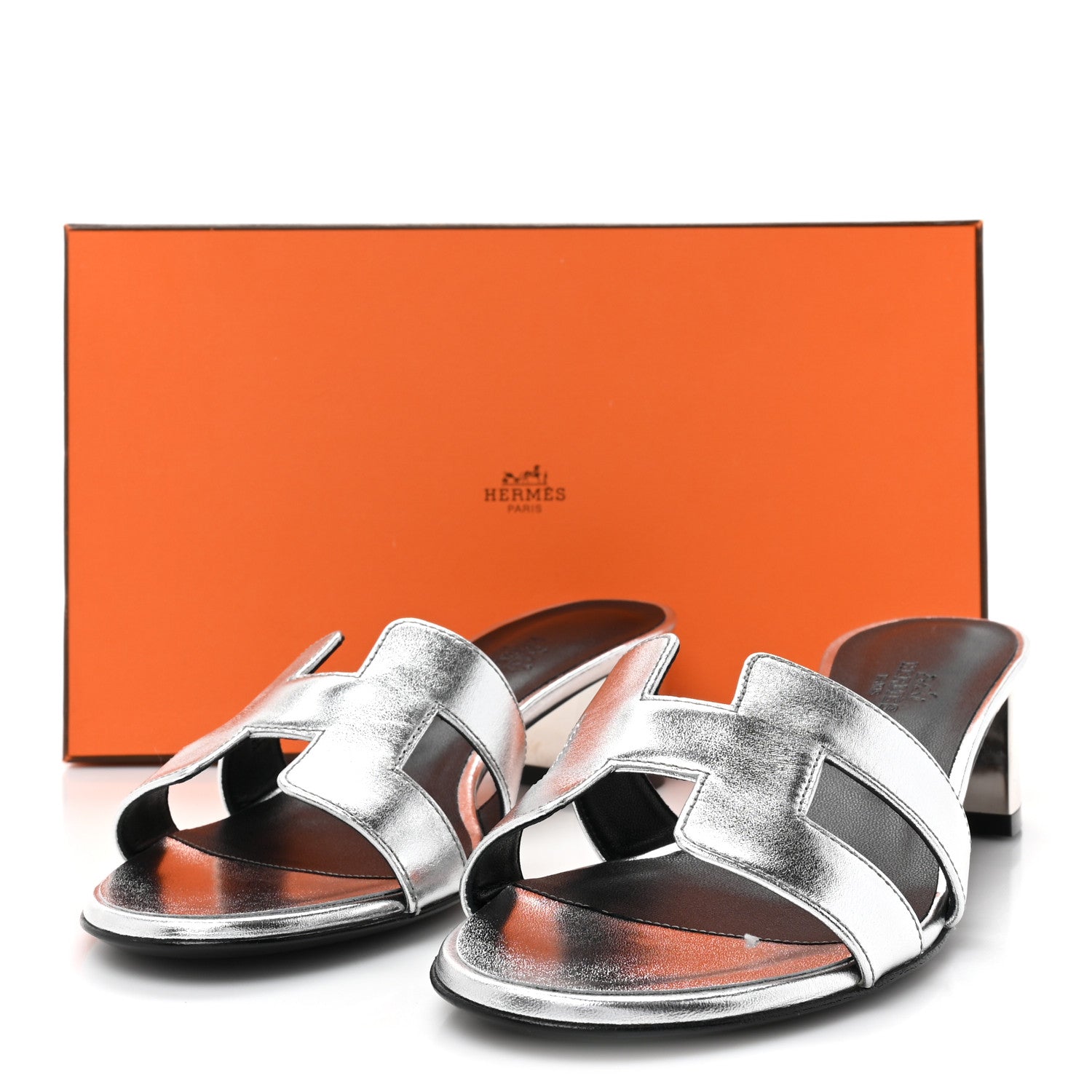 Hermes Metallic Nappa Oasis Sandals 37.5 Gris Argente 10 of 10