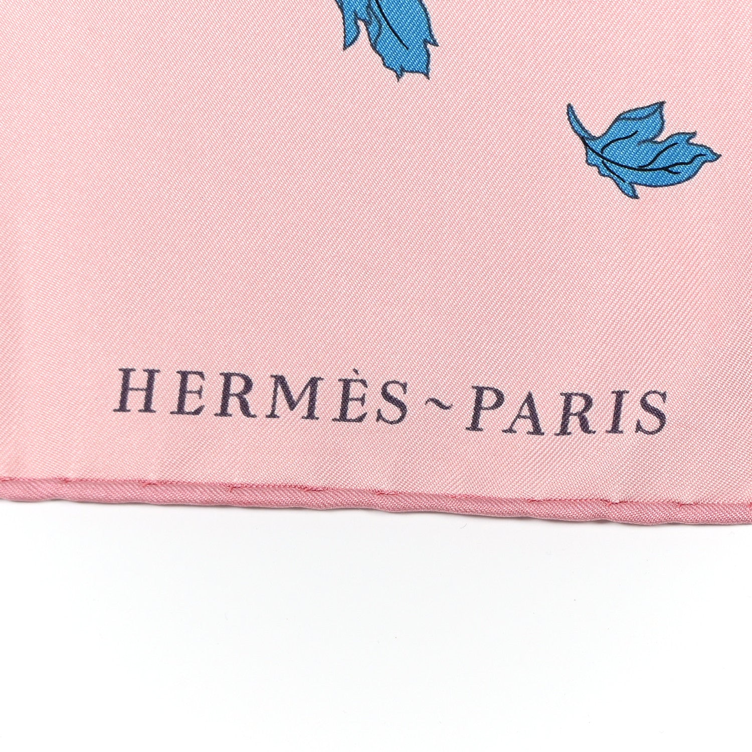Hermes Silk Robe Legere Scarf 90 Rose Hortensia Bleu 2 of 8