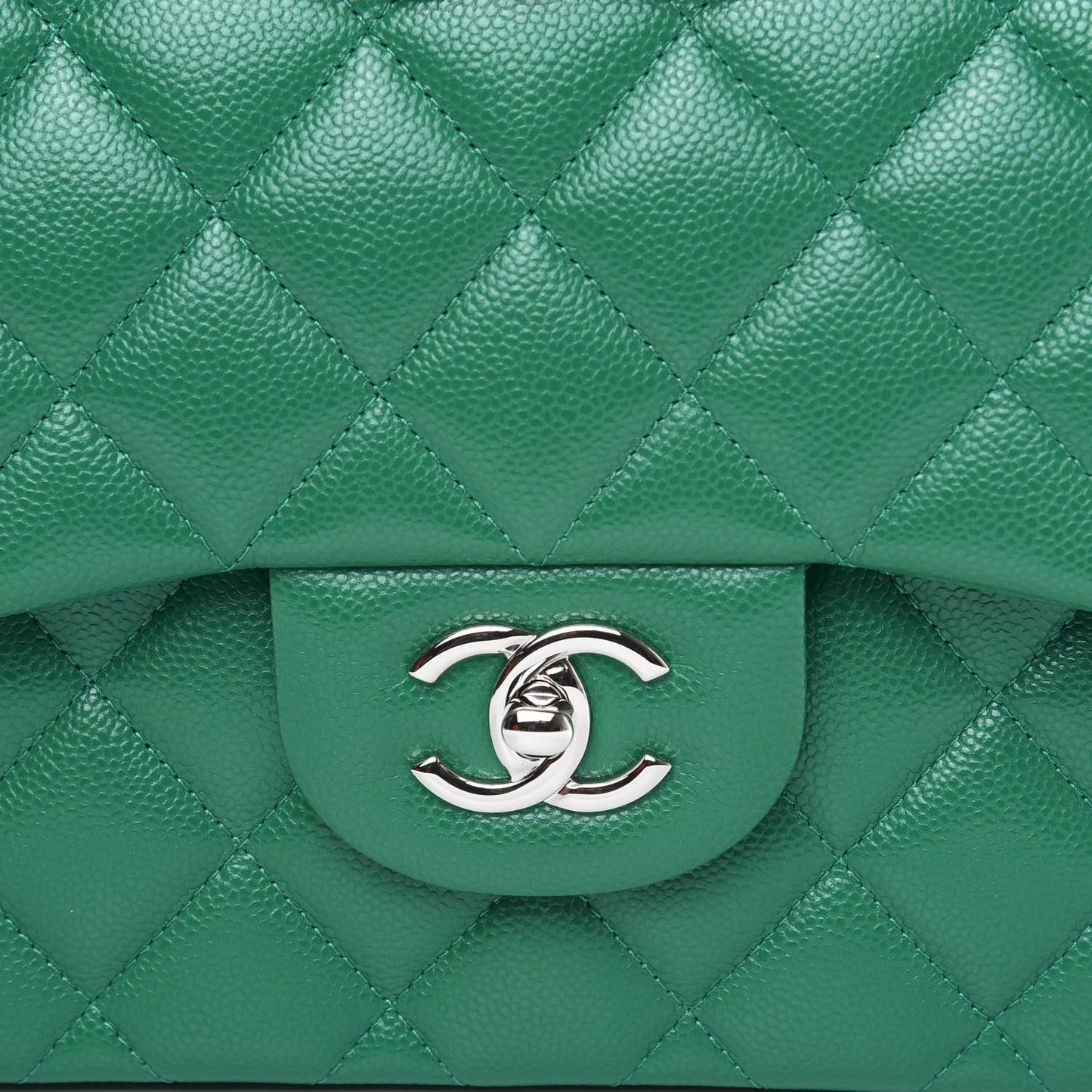 Caviar Quilted Jumbo Double Flap Green