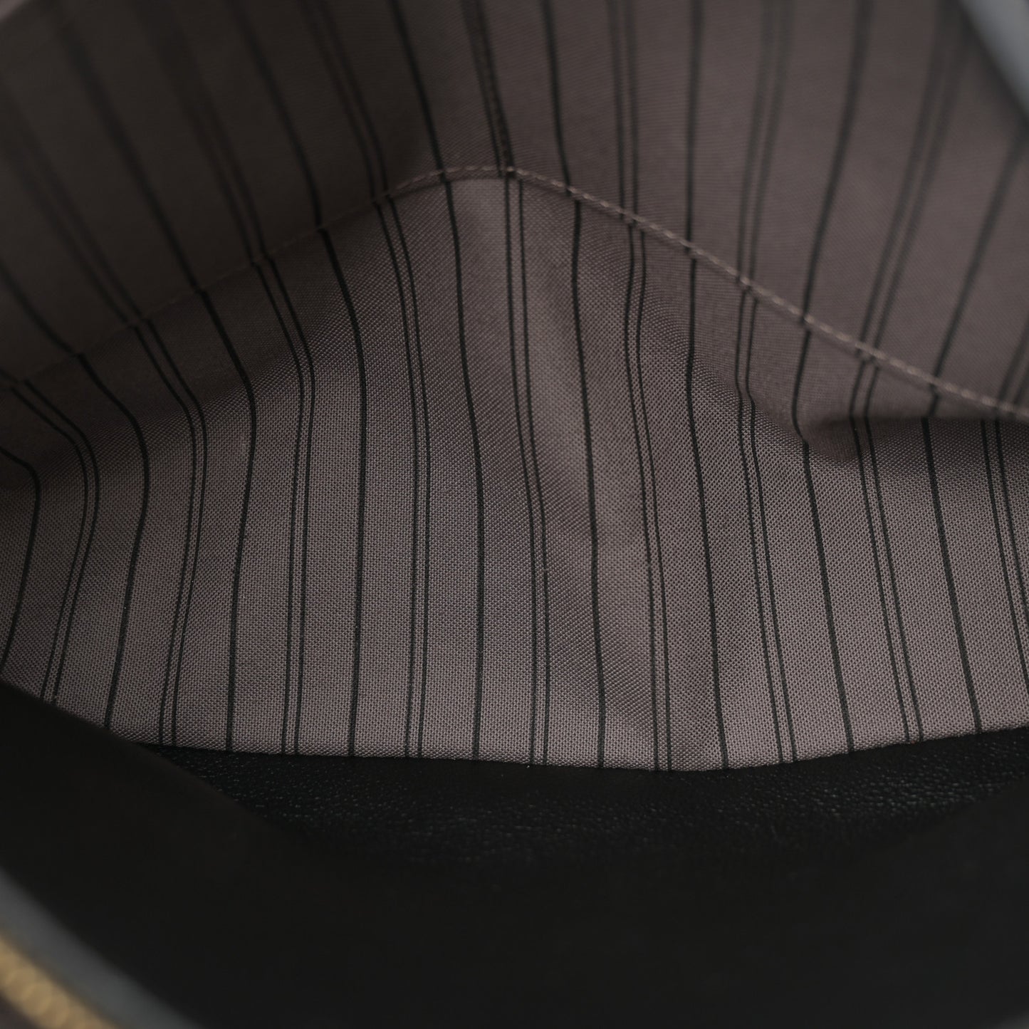 Empreinte Montaigne GM Black