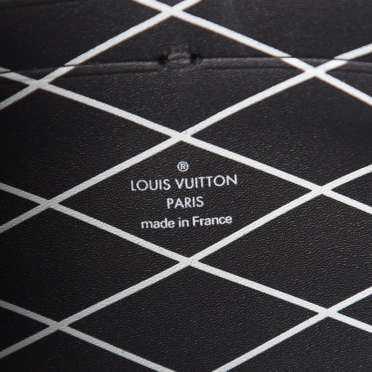 Louis Vuitton Epi Trunk Chain Wallet Black 6 of 12