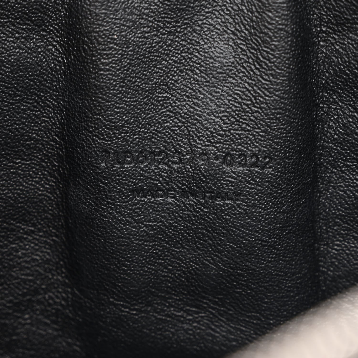 Saint Laurent Grain De Poudre Matelasse Monogram Mini Lou Camera Bag Black 7 of 11
