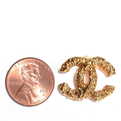 Chanel CC Clip On Earrings Gold 2 of 4
