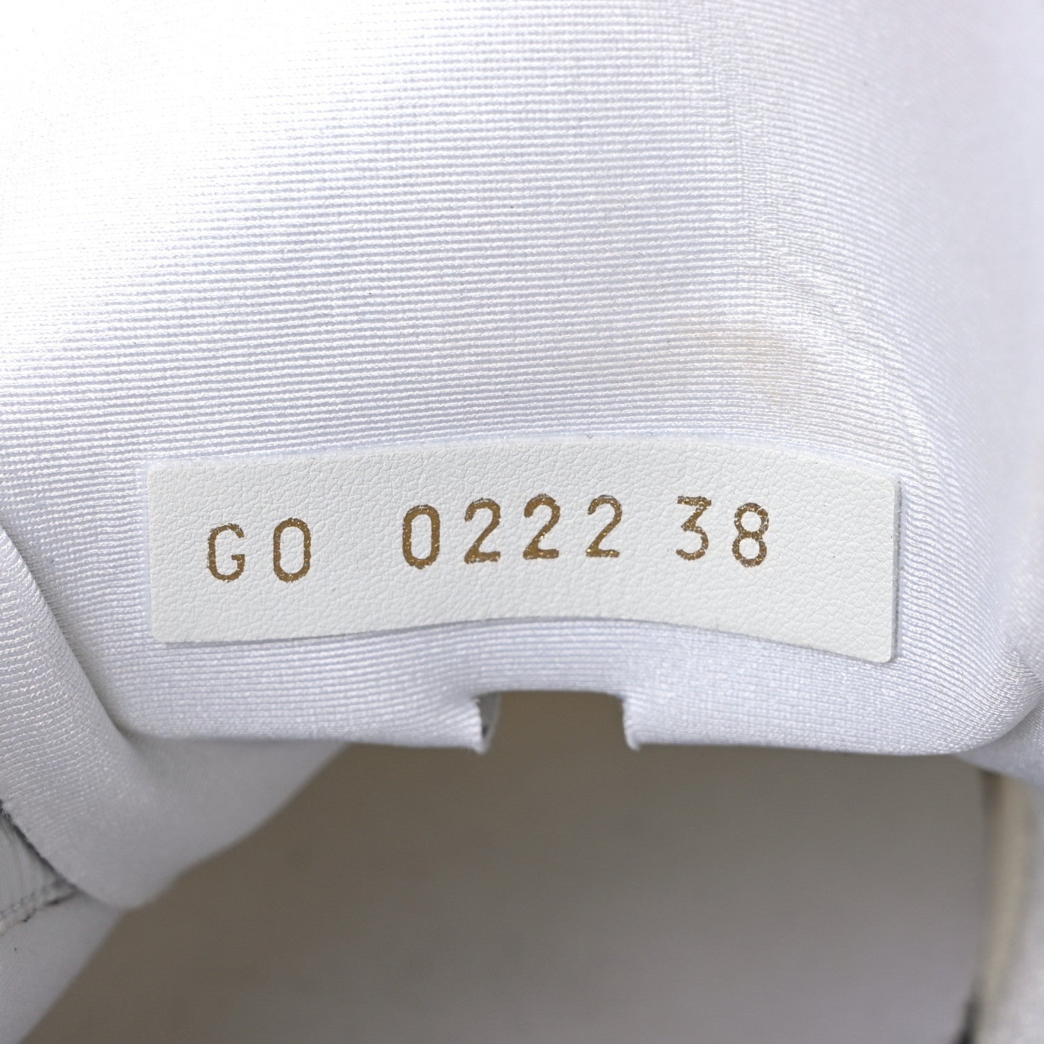 Louis Vuitton Monogram Calfskin Run 55 Sneakers 38 White 10 of 10