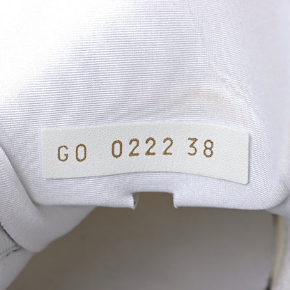 Louis Vuitton Monogram Calfskin Run 55 Sneakers 38 White 10 of 10
