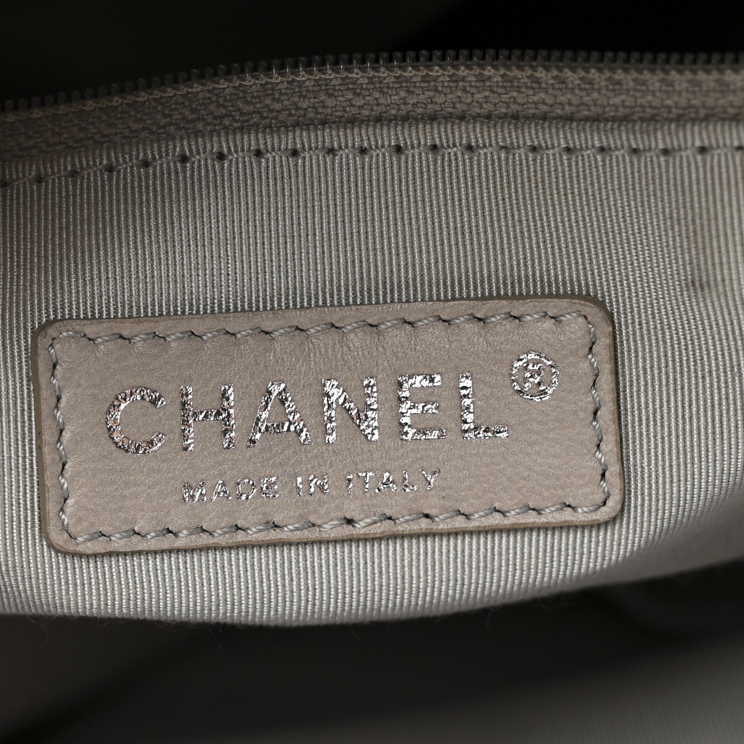 Chanel Glazed Lambskin Quilted Large Stravinsky Tote Black 8 of 12