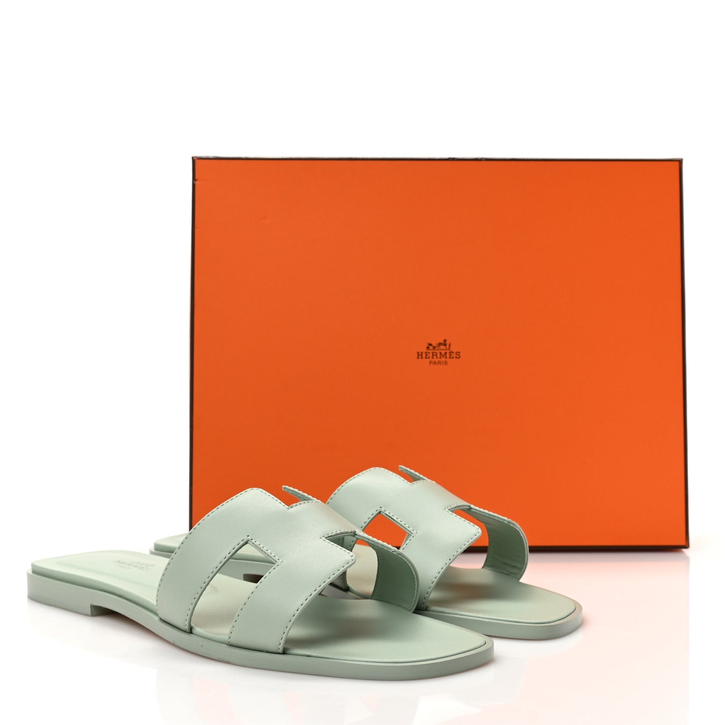 Calfskin Oran Sandals 39 Vert D'eau