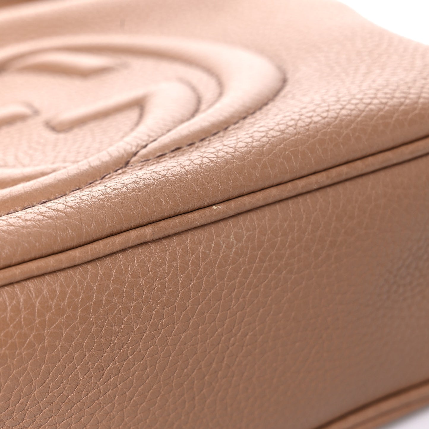 Pebbled Calfskin Small Soho Disco Bag Camelia