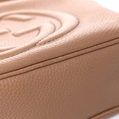 Gucci Pebbled Calfskin Small Soho Disco Bag Camelia 19 of 22