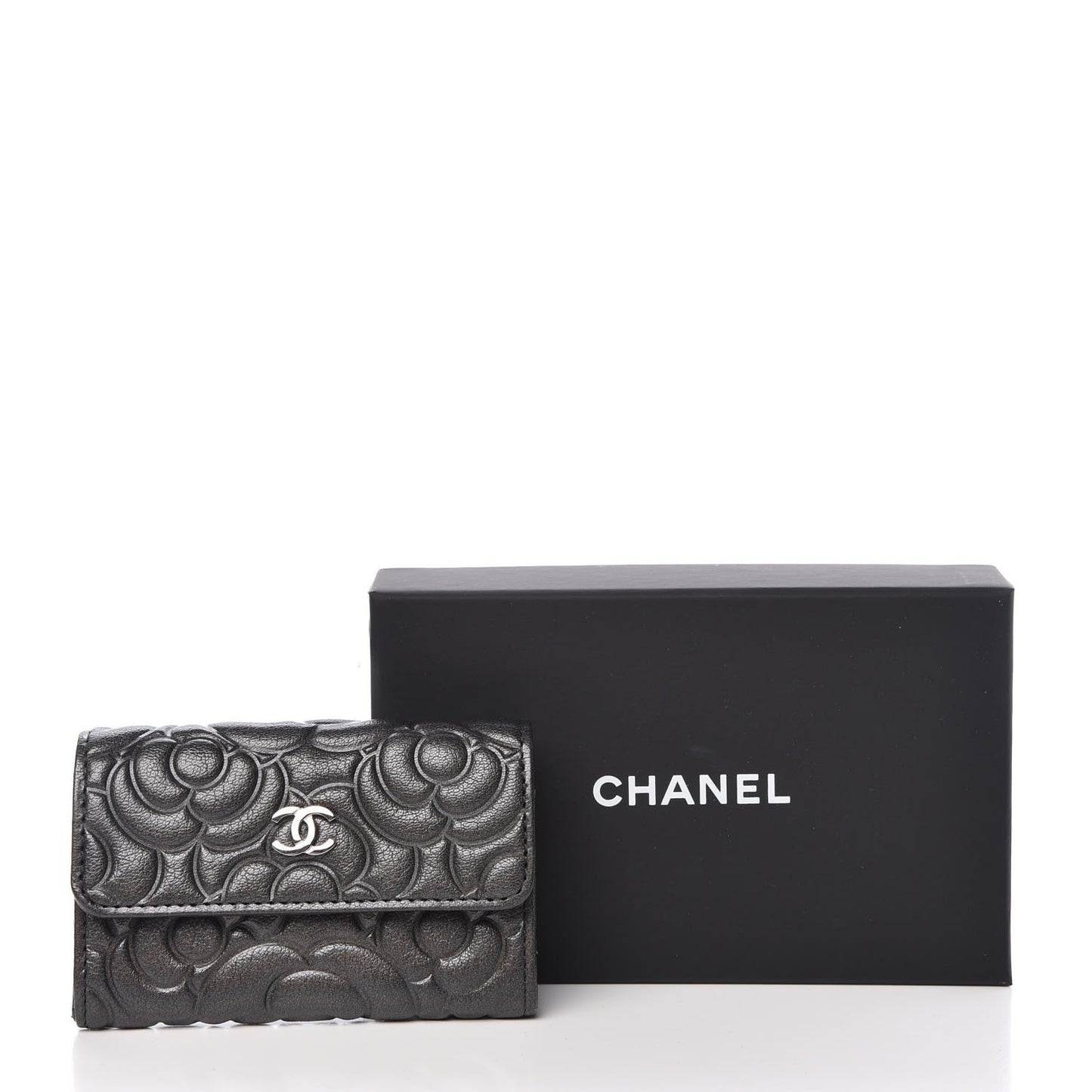 Goatskin Camellia Embossed Card Holder Wallet Grey